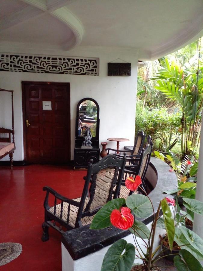 Traditional Kandyan House Extérieur photo