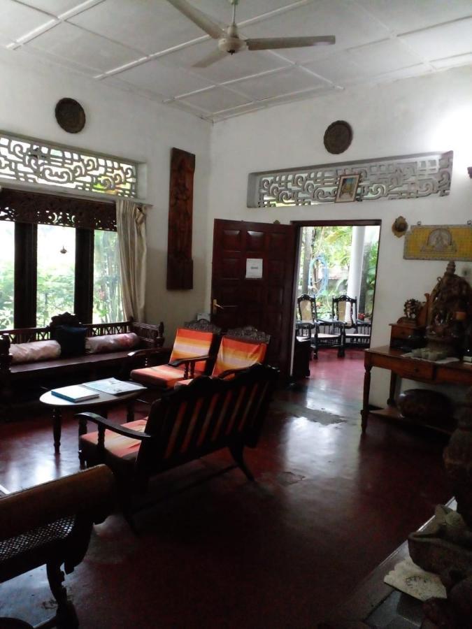 Traditional Kandyan House Extérieur photo