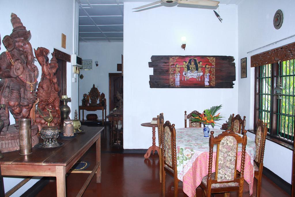 Traditional Kandyan House Extérieur photo