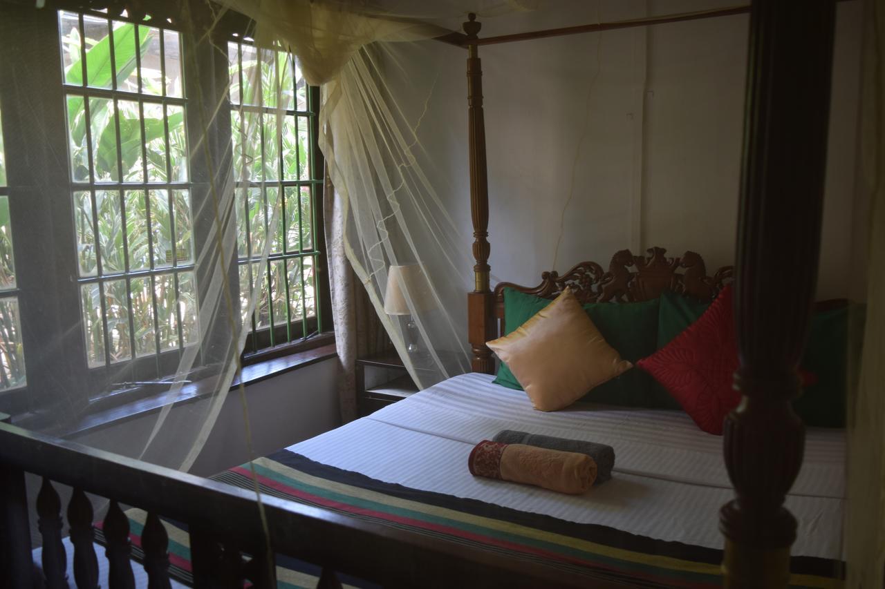 Traditional Kandyan House Extérieur photo